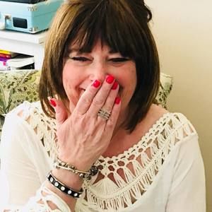 Meet your Posher, Deb